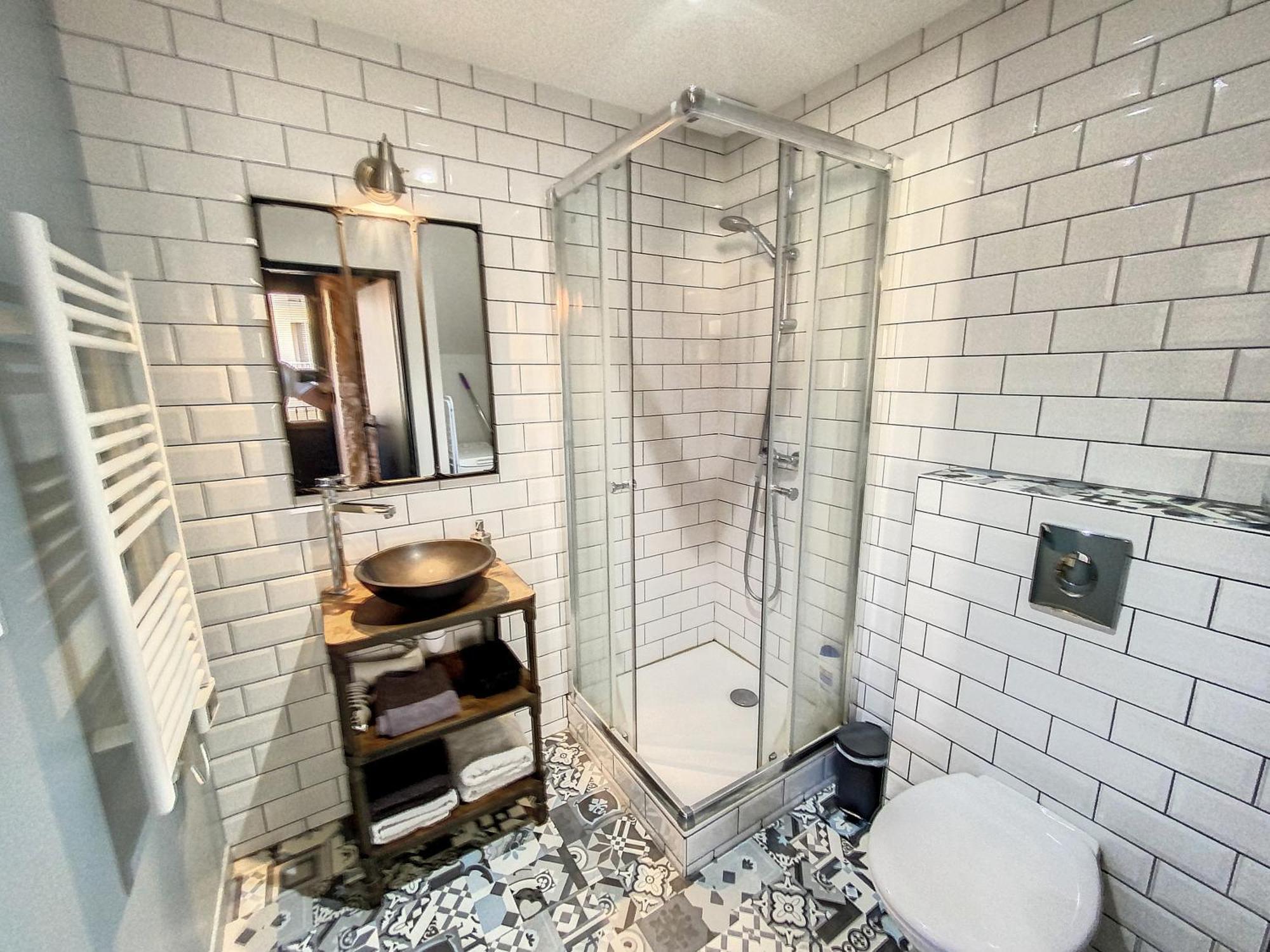 Jungle Room Бургуэн Экстерьер фото
